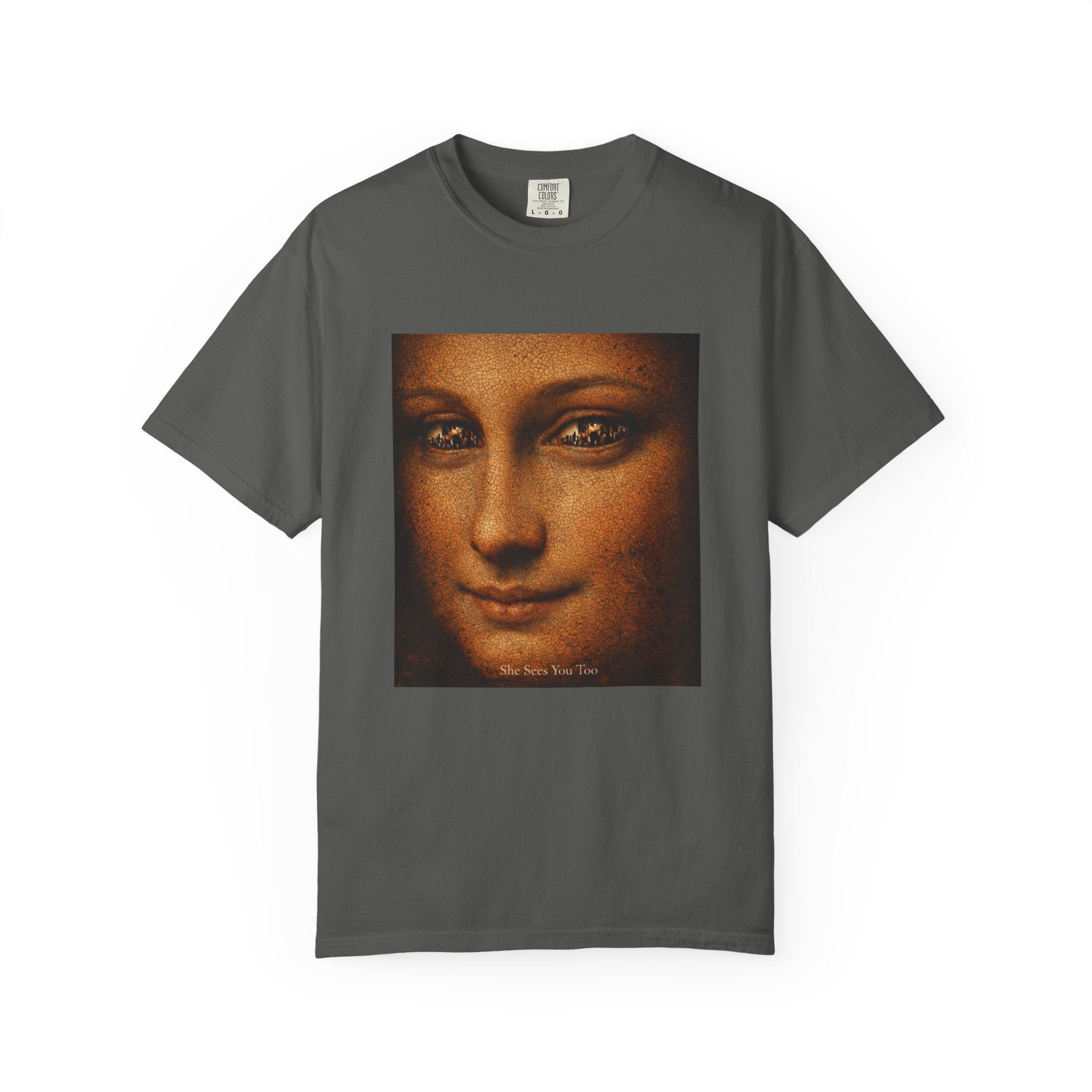 Pepper colour t-shirt showing reimagined image of Da Vinci's Mona Lisa on a white background